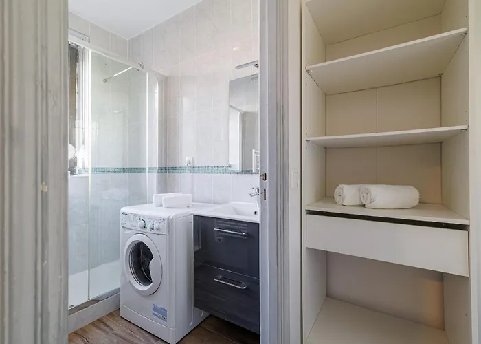 Lejlighed Ultra 2 Bdr - Ac & Balcony