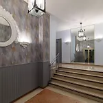 Ultra 2 Bdr - Ac & Balcony