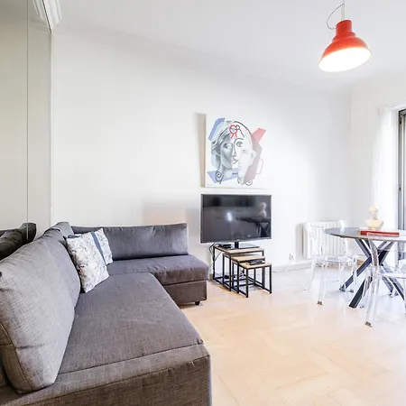 Apartment Ultra 2 Bdr - Ac & Balcony *