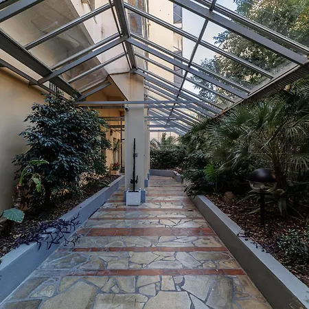 Apartment Ultra 2 Bdr - Ac & Balcony *