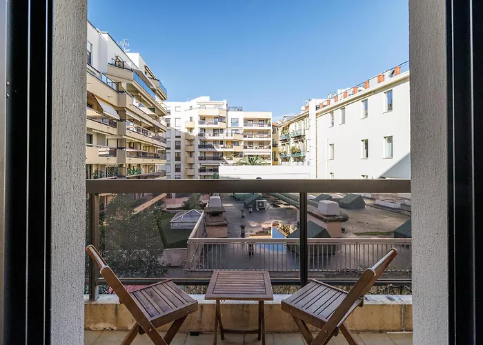 Ultra 2 Bdr - Ac & Balcony نيس