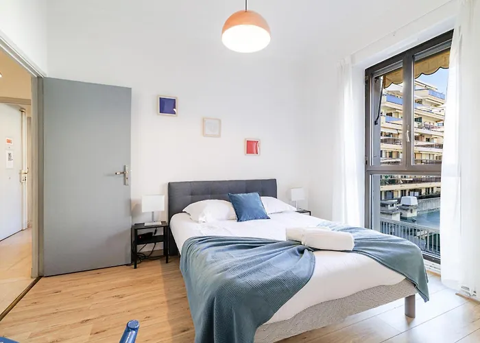 Apartman Ultra 2 Bdr - Ac & Balcony Nizza